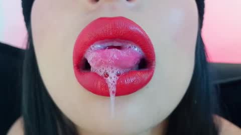 Mia online show from 1, 4, 2026