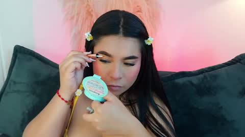 Mia online show from 18, 4, 2026