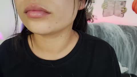 Mia Roux online show from 18, 10, 2025