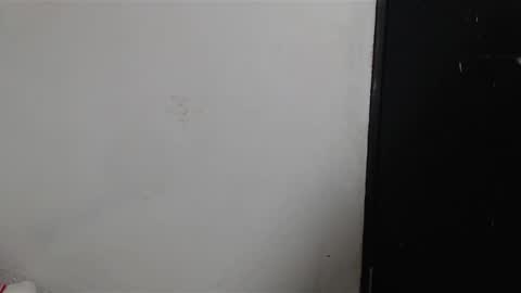 Mia Sepulveda online show from 11, 1, 2025