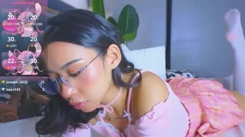 Mia online show from 28, 11, 2025