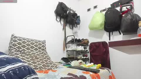 mia soman online show from 30, 4, 2026