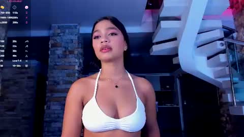 Mia steele online show from 6, 7, 2026