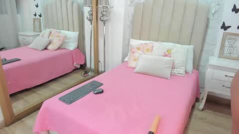 Snapshot of mia_tentacion__ chatting on 4, 5, 2026 mia_tentacion__ online show from 4, 5, 2026