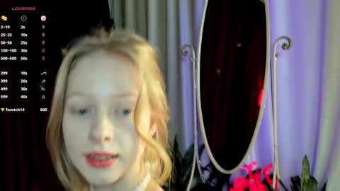 Snapshot of mia_vebes chatting on 11, 1, 2025 Mia online show from 11, 1, 2025