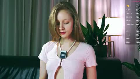 Mia online show from 23, 10, 2025