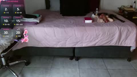 MIA  online show from 15, 9, 2025