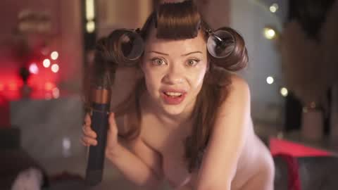 Snapshot of mia_vixen_ chatting on 20, 4, 2026 VixenMia online show from 20, 4, 2026