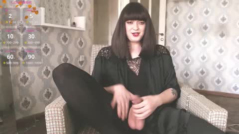 mia_wallase online show from 10, 11, 2025