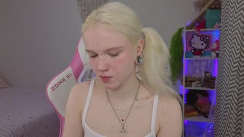 Mia online show from 14, 4, 2026