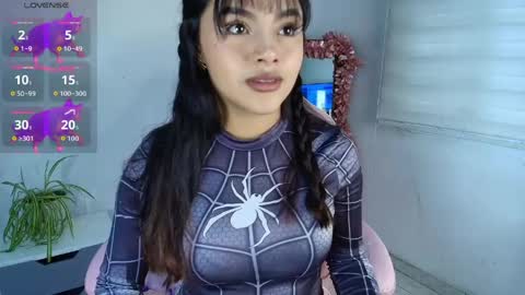 Snapshot of mia_zafir chatting on 8, 5, 2026 mia_zafir online show from 8, 5, 2026
