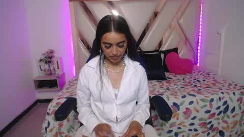 MIA online show from 25, 4, 2026