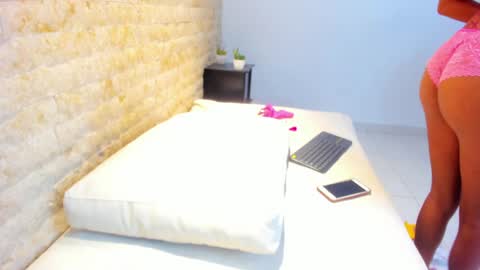 Miaa  online show from 21, 12, 2024