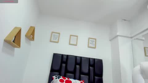 Snapshot of miaa_sofiaa chatting on 16, 1, 2025 mia sofia online show from 16, 1, 2025