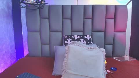 Snapshot of miaabrown__ chatting on 13, 9, 2025 Mia online show from 13, 9, 2025