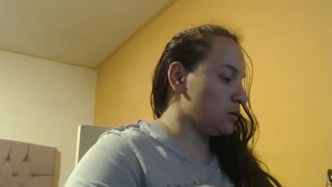 Snapshot of miaabrownn chatting on 9, 2, 2025 MIA online show from 9, 2, 2025
