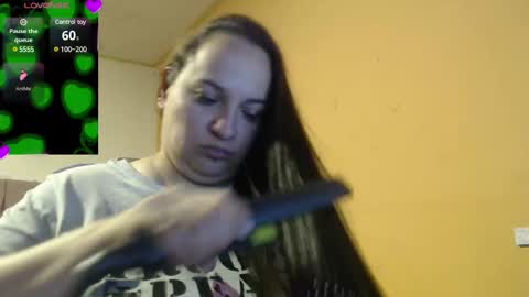 Snapshot of miaabrownn chatting on 20, 2, 2025 MIA online show from 20, 2, 2025