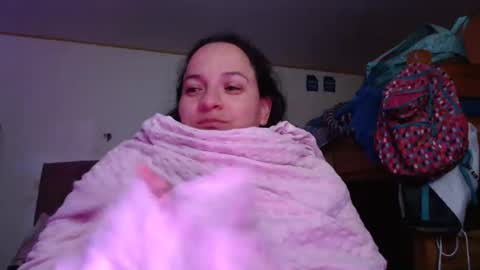 Snapshot of miaabrownn chatting on 3, 5, 2026 MIA online show from 3, 5, 2026