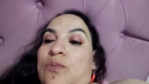 Snapshot of miaabrownn chatting on 18, 5, 2026 MIA online show from 18, 5, 2026