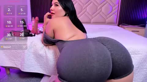 Miaa Farrel online show from 14, 9, 2025