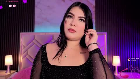 Miaa Farrel online show from 1, 4, 2026