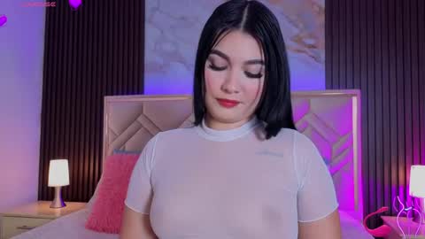 Snapshot of miaafarrel chatting on 1, 6, 2026 Miaa Farrel online show from 1, 6, 2026
