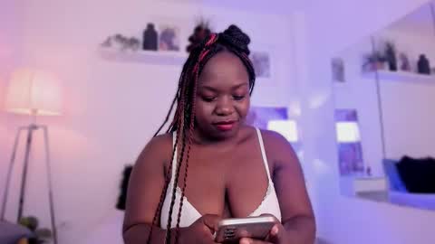 Snapshot of miaarossee chatting on 19, 2, 2026 Mia Rosse online show from 19, 2, 2026