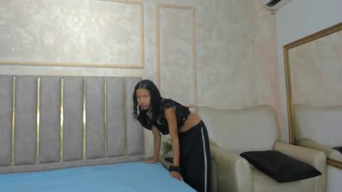 Snapshot of miaasummer chatting on 23, 4, 2026 Miaasummer online show from 23, 4, 2026