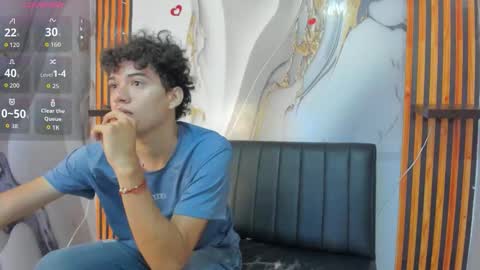 Mia and Max online show from 3, 3, 2026