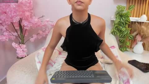 Mia online show from 28, 4, 2026