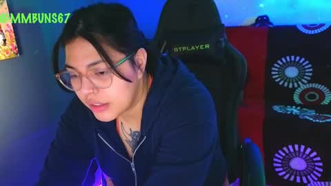 Mia online show from 4, 10, 2025