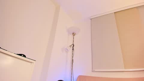 IG Yojanagomez  online show from 9, 10, 2025