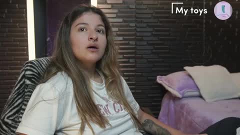 Mia online show from 14, 2, 2025