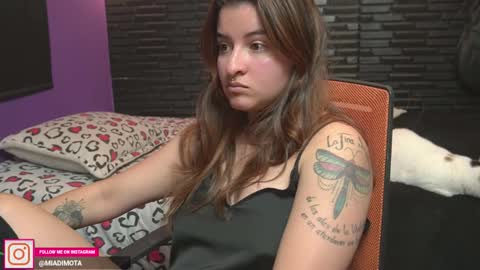 Mia online show from 15, 11, 2025