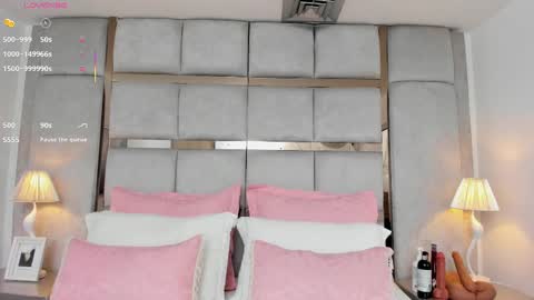 Call me Mia online show from 9, 10, 2025