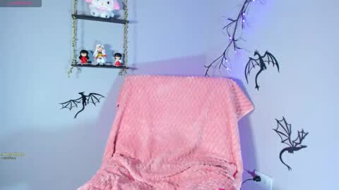 Mia Engels  online show from 3, 2, 2026