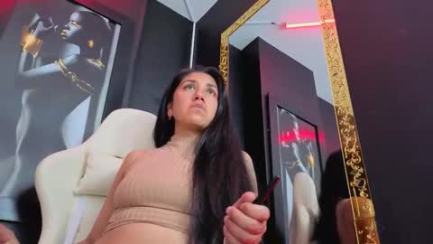 Mia Carter  Schedule 800 - 1430 gtm-5 online show from 22, 12, 2025