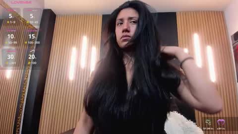 Mia Carter  Schedule 800 - 1430 gtm-5 online show from 4, 2, 2026