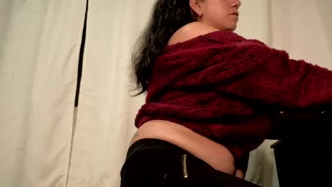 Snapshot of miafix chatting on 30, 4, 2026 Mia Carter Schedule 800 - 1430 gtm-5 online show from 30, 4, 2026