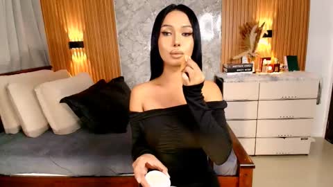 miafuckingwill online show from 24, 4, 2026