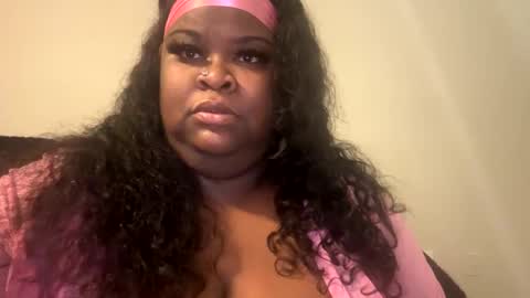 Snapshot of miaginger2 chatting on 14, 10, 2025 miaginger2 online show from 14, 10, 2025