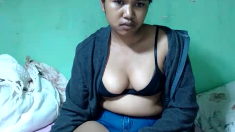 Snapshot of miagracyh88 chatting on 17, 9, 2025 miagracyh88 online show from 17, 9, 2025