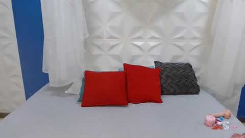 miagreys1 online show from 11, 11, 2025