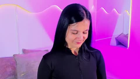 Snapshot of miahansson chatting on 2, 6, 2026 MIA online show from 2, 6, 2026