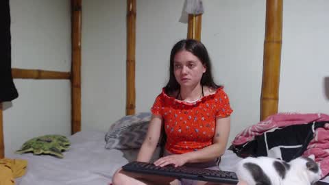 Mia  Sam online show from 25, 2, 2025