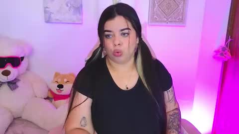 Miah Joness online show from 9, 9, 2025