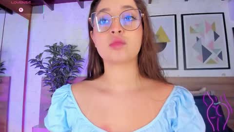 Mia  online show from 9, 1, 2026