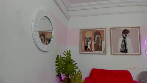 Mia Khalifa online show from 27, 10, 2025