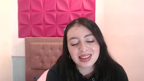 miakimky online show from 1, 11, 2025