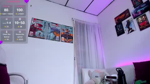 Snapshot of miakush_ chatting on 11, 1, 2025 Mia online show from 11, 1, 2025